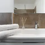Dama 2 Apartmán *